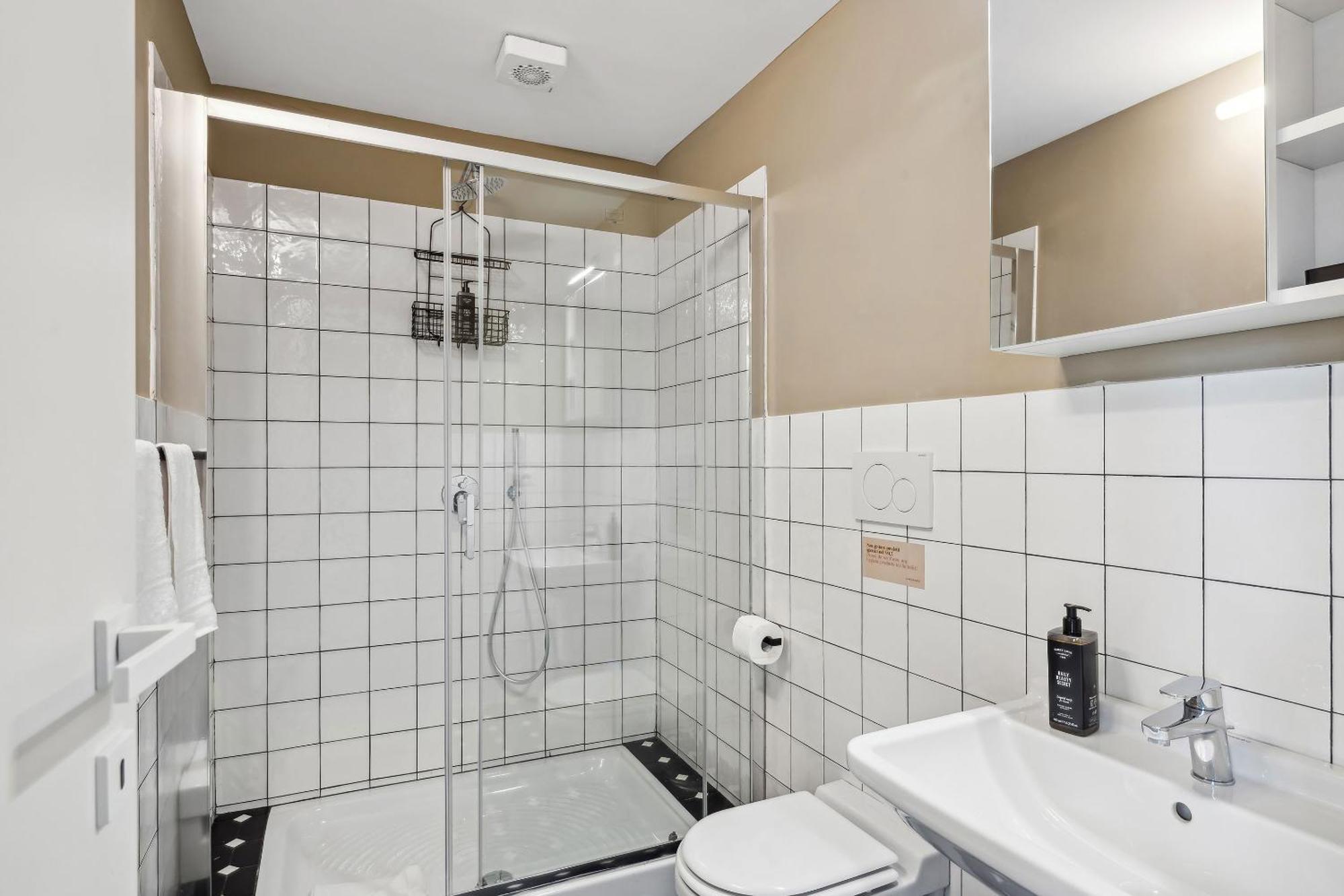 Limehome Rome Via Fortebraccio エクステリア 写真